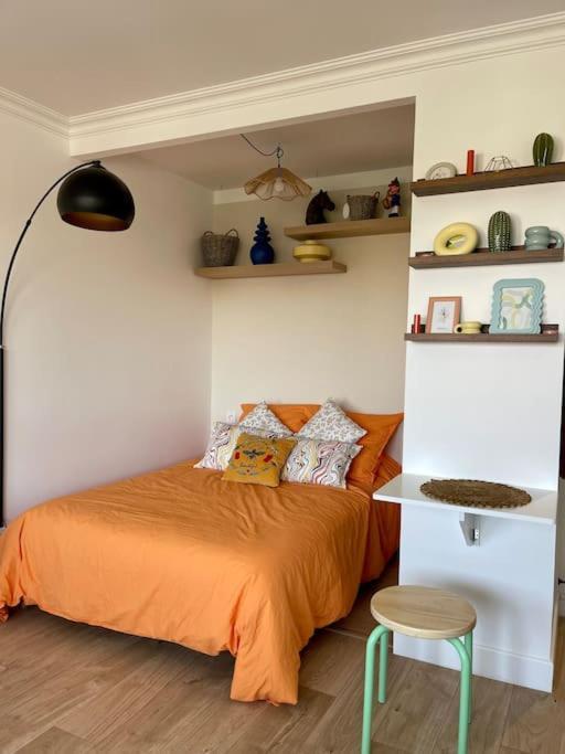 Luxueux Neuf-balcon-6min Gare-15min Paris Apartment